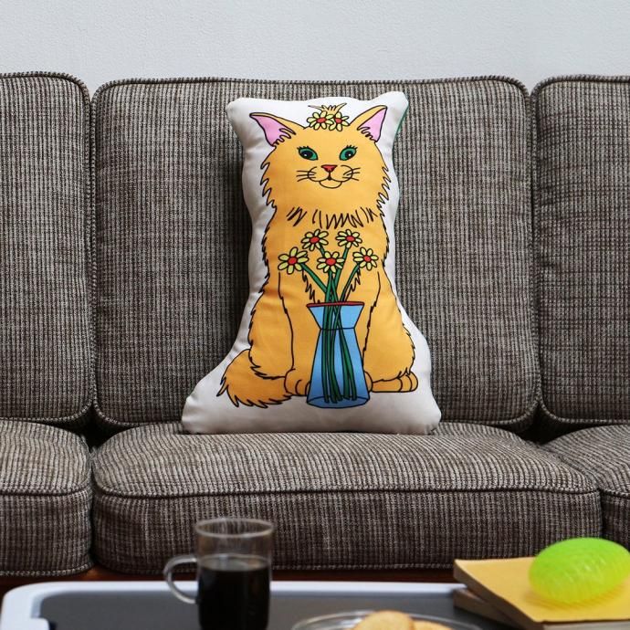 181627272 The Enjoy C&D Club Cushion - Cat/Beige å ١ ǭ饹ȥå 02