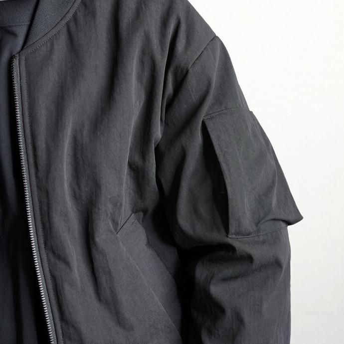 182780022 kontor/ PADDED FLIGHT JACKET - BLACK 󥵥졼ȥѥǥå ե饤ȥ㥱å KON-BL02243 02