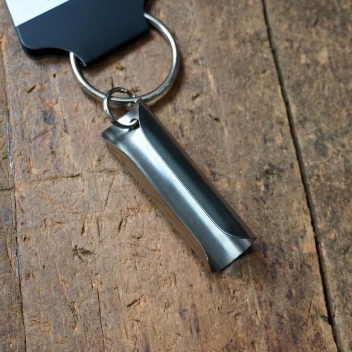 186324707 TALLAC HOUSE / CARY - Stainless Steel Lip Balm Holder ステンレス リップクリームホルダー<img class='new_mark_img2' src='https://img.shop-pro.jp/img/new/icons47.gif' style='border:none;display:inline;margin:0px;padding:0px;width:auto;' /> 02