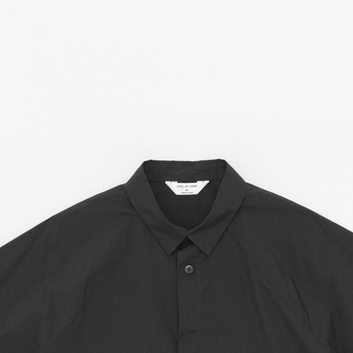 186582717 STILL BY HAND / SH01252 - BLACK ナイロン 変形ラグランスリーブ半袖シャツ 02
