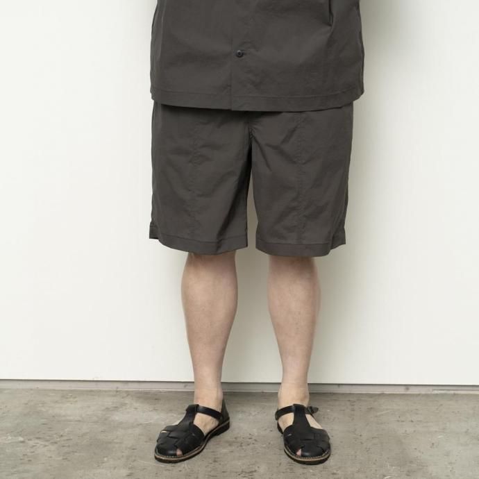 186583048 STILL BY HAND / PT02252 - NAVY ナイロン イージーショーツ 02