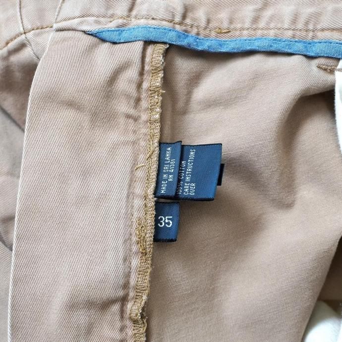 187193591 USED / Polo Ralph Lauren CLASSIC FIT 9