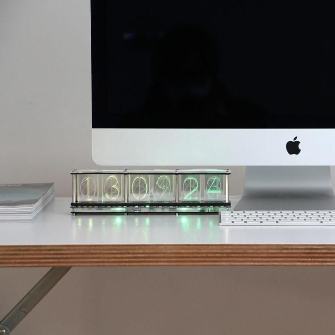 187330735 RGB TUBE CLOCK ニキシー管風置時計 UNCOMMON CARRY / RGB チューブ クロック 02