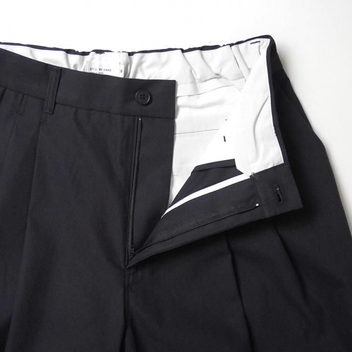 188521447 STILL BY HAND スティルバイハンド / PT06253 - BLACK NAVY ディープ2タックパンツ 02