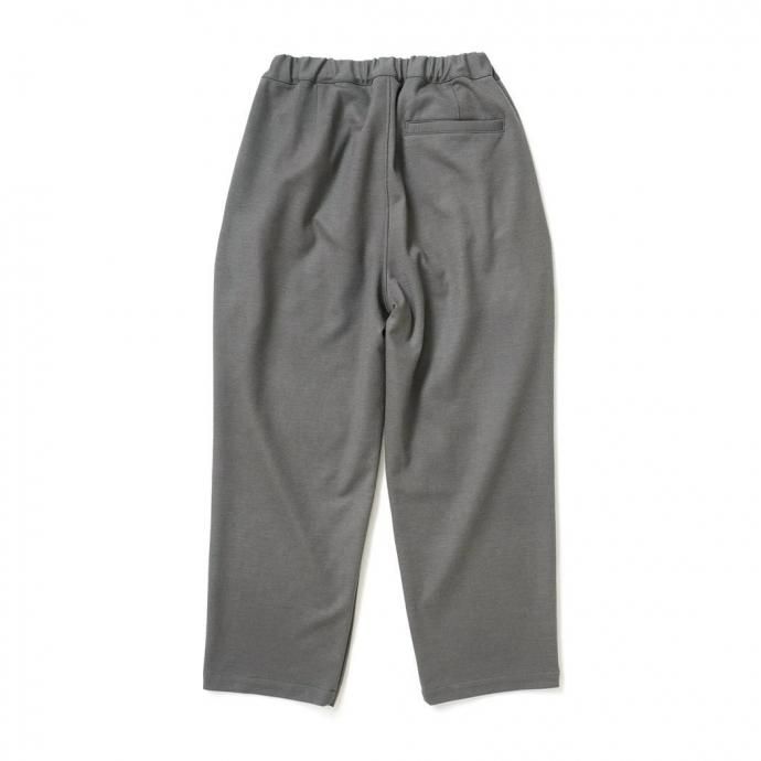 188522926 STILL BY HAND スティルバイハンド / CS04253 - GREIGE ウールジャージー 2タックパンツ 02