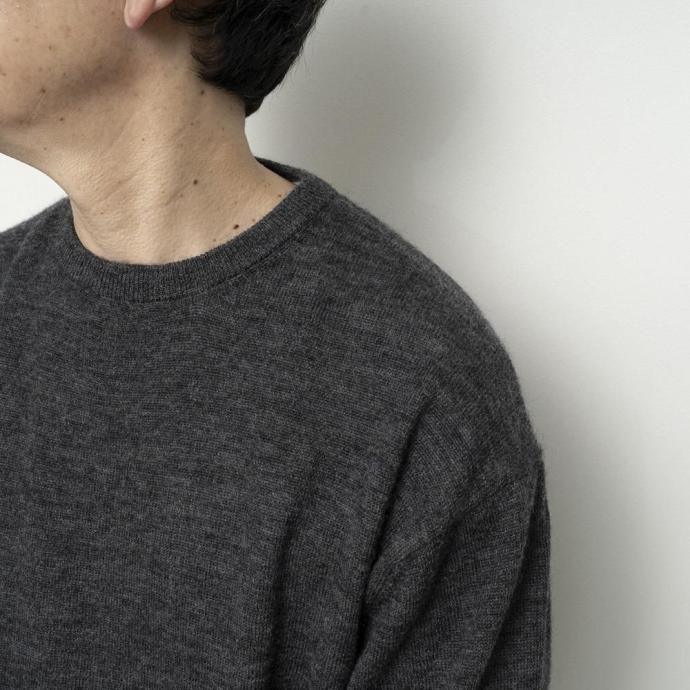 189086419 STILL BY HAND スティルバイハンド / KN02254 - GREY エクストラキッドモヘア混 クルーネックプルオーバー 02