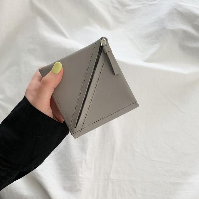 157078215gray i ro se / ACC-SS1 / SLANT SHORT WALLET ޤ - GRAY 02