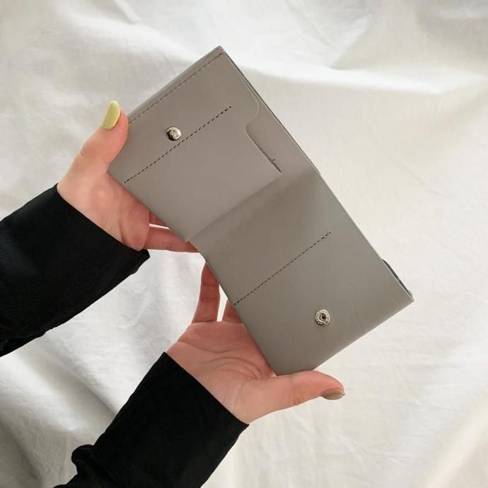 157078215gray i ro se / ACC-SS1 / SLANT SHORT WALLET ޤ - GRAY 02