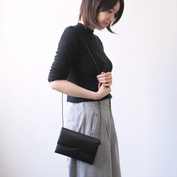 145990217-black i ro se / BAG-SL08 seamless shoulder case-s 쥶 쥹  - BLACK 02