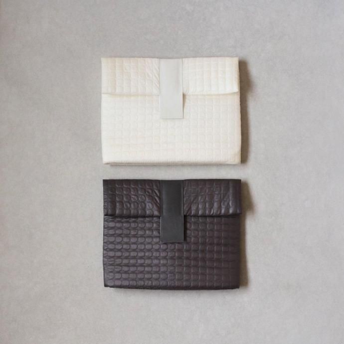 180209843 i ro se / ACC-WR03 WRAP MULTI CASE ޥ ݡ - CHARCOAL 02