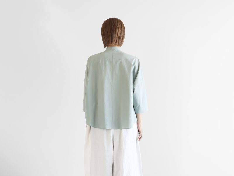 HUIS 8分袖オーガニックコットンバンドカラーブラウス