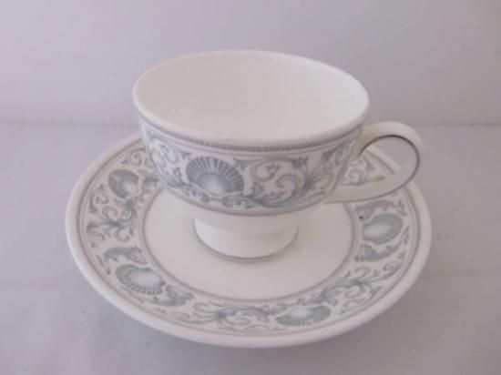 爆売りセール開催中！】 【再値下】WEDGWOOD WHITE FOLIA