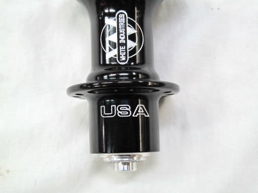 White Industries * T11 rear road hub * 28h * Black - ShiokazeStore