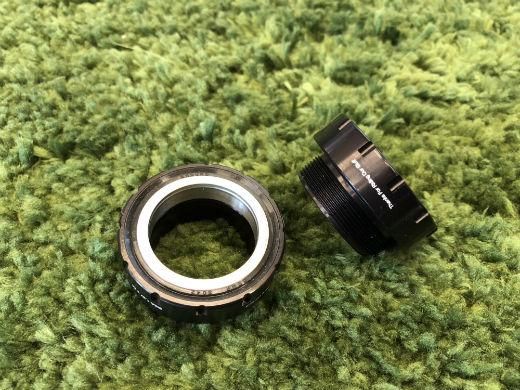 whiteindustries ステンレス ボトムブラケット 新品 whiteindustries ステンレス ボトムブラケット 新品 WHITE