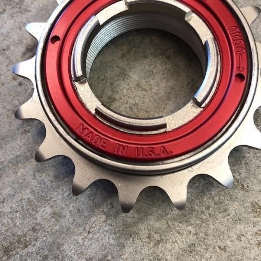 パーツ WHITE INDUSTRIES eno freewheel (red) 19T White Industries ENO Freewheel - Wheelbuilder