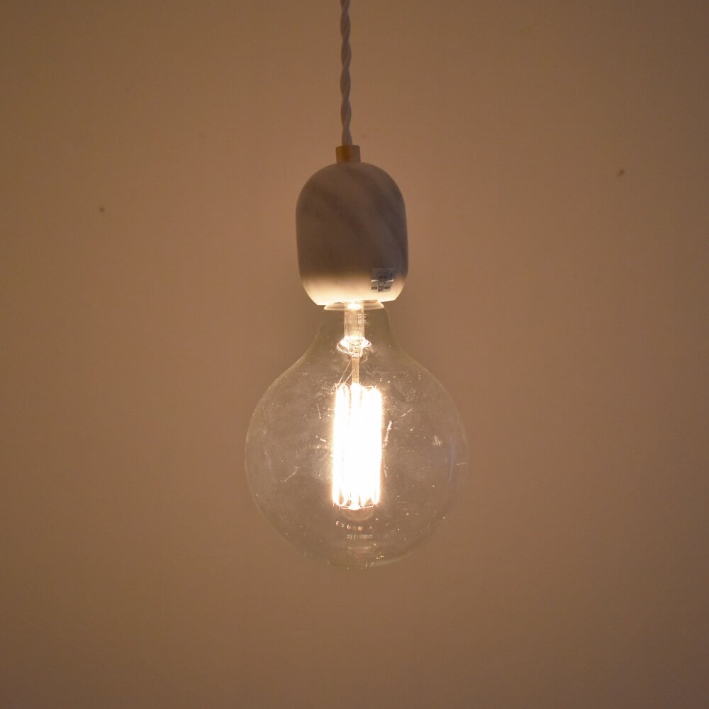 白熱電球e26ビンテージ球g125 60wの明るさ ナチュラルインテリアの家具 雑貨 ポタフルール公式shop
