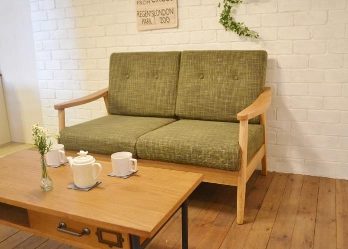 深いグリーンのソファー【専用】 後藤家具物産 2Pソファ グリーン 二人掛 北欧風 座面下収納庫付