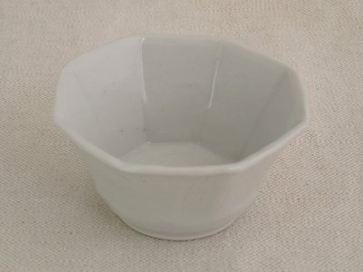 米満麻子　灰志野　八角小鉢