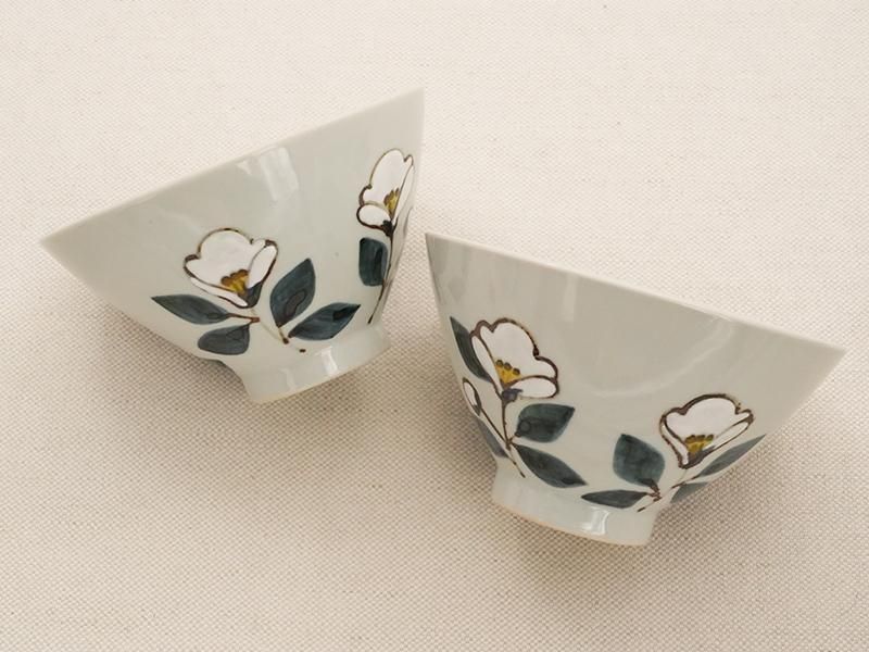 徳永遊心窯 色絵白椿 飯碗（三角） | 九谷焼 | 東京 南青山の和食器