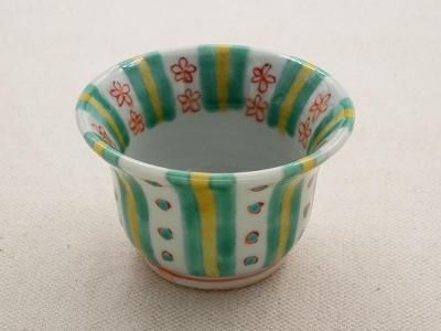 樋山真弓 染付菊散らし 5寸皿 | 九谷焼 | 東京 南青山の和食器 樋山真弓 染付菊散らし 5寸皿 | 九谷焼 | 東京 南青山の和食器