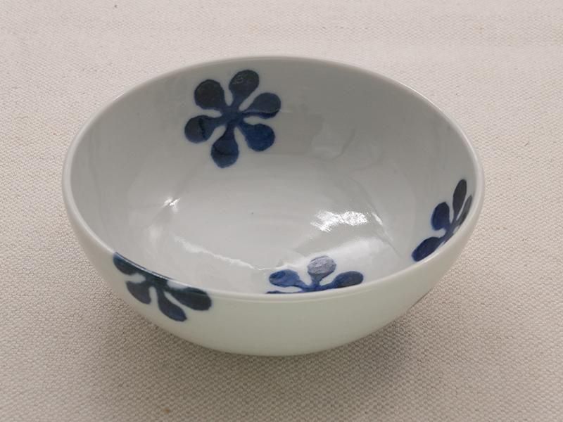 徳永遊心窯 染付印判六花 4寸鉢 | 九谷焼 | 東京 南青山の和食器