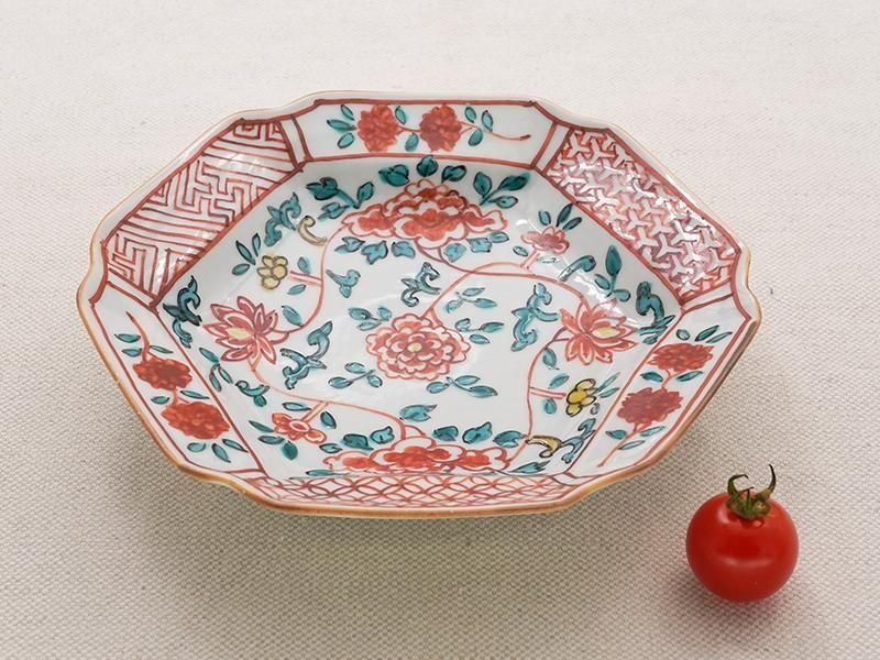 山本恭代 色絵花唐草紋 隅切六角皿 | 九谷焼 | 東京 南青山の和食器