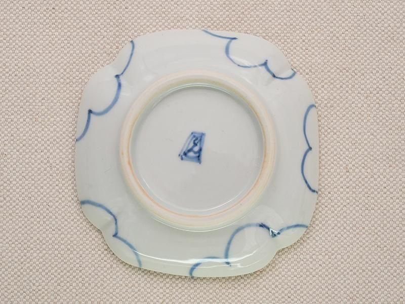 堀畑蘭 色絵花曇 隅入り豆皿 青 | 九谷焼 | 東京 南青山の和食器専門店