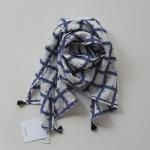 kijinokanosei-1.8m scarf fluffy WHT/BL