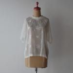 Aya yamanaka-Lace curtain T-shirt 1 (A)