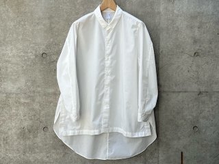 Polyester & cotton melange broad cloth slit shirts