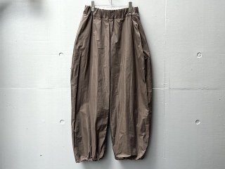 NO CONTROL AIRWide tapered pants