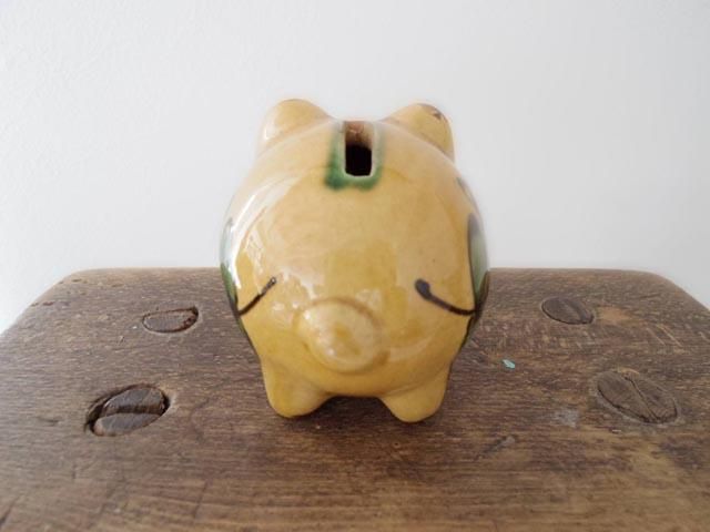 ハンガリー 陶器の小さな豚の貯金箱 ・Hungary pottery piggy ハンガリー 陶器の小さな豚の貯金箱 ・Hungary pottery piggy