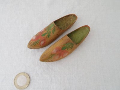スウェーデン 小さな木靴 sweden antique wooden shoes mini