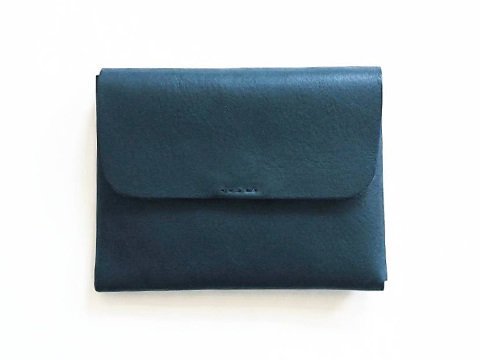 大事に使いたくなるミニマム財布」hoshi kanaWallet(cow leather)olive