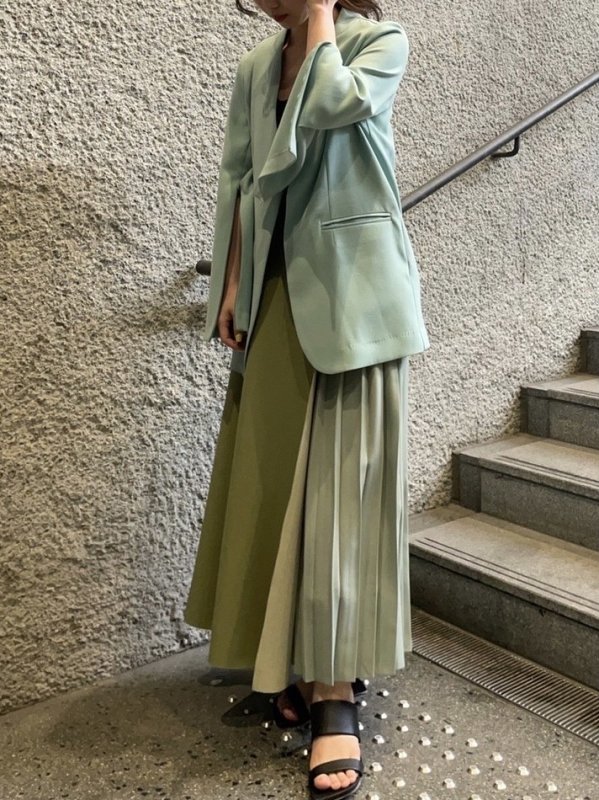 [UN-SOPHIE]22SS'エコレザーサイドプリーツスカート 