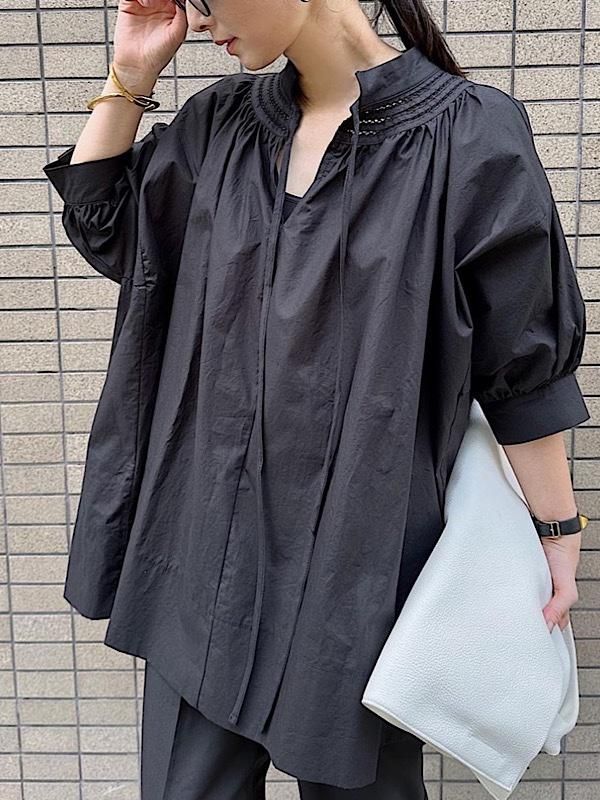 [UN-SOPHIE] HINECK VOLUME SLEEVE BLOUSE
