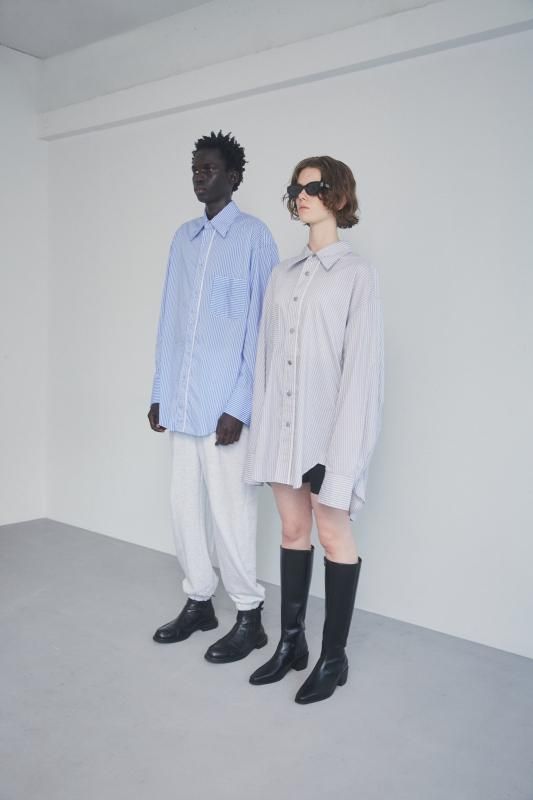 epa stripe shirt　新品未使用 EKAT (UNISEX)] STRIPE 3D PATTERN SHIRTS / LT.GRAY - ADDRESS