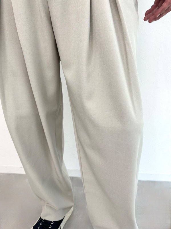 [EKAT (UNISEX)]DOUBLE TUCK WIDE PANTS /BEIGE