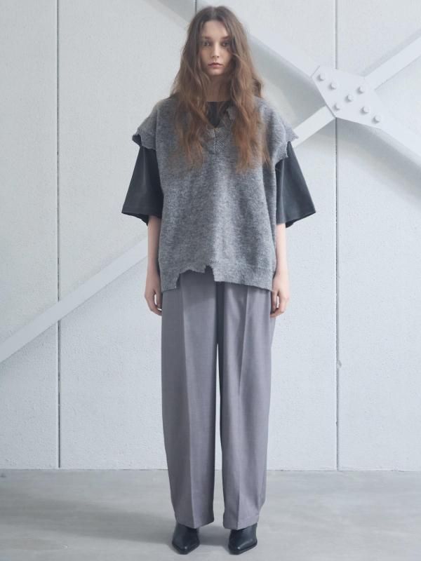 EKAT (UNISEX)] DAMAGE LAYERED KNIT VEST / BEIGE - ADDRESS