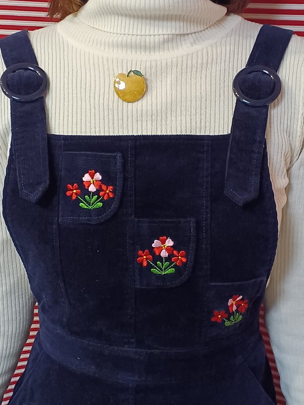 レトロお花刺繍♪ダークネイビーコーデュロイワンピ -