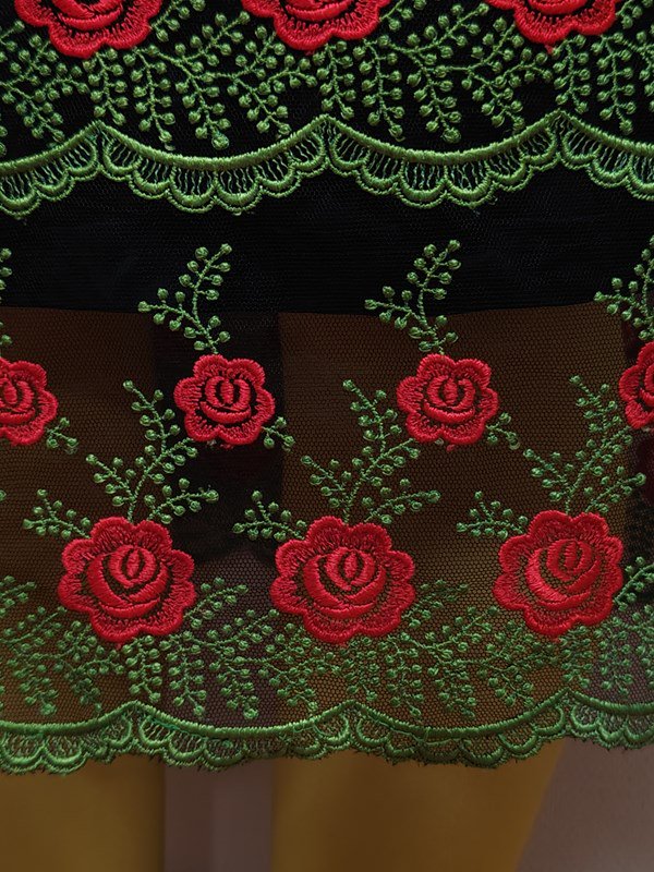 赤緑お花刺繍♪豪華レースワンピ -