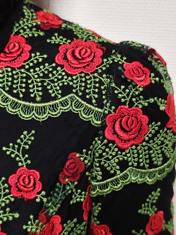 赤緑お花刺繍♪豪華レースワンピ -