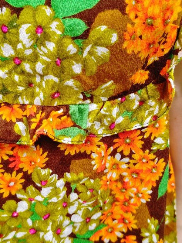 オレンジ・緑カラフル花柄♪ハワイアンワンピ -