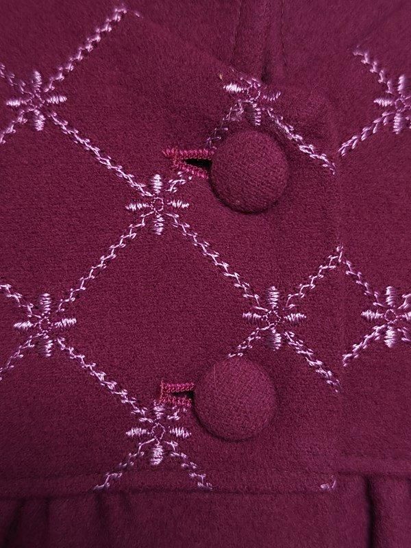レナウン製*パープルお花刺繍素敵☆レトロコート - レナウン製*パープルお花刺繍素敵☆レトロコート -