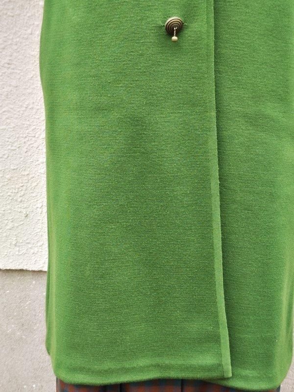 モスグリーン☆マント付きレトロコート -