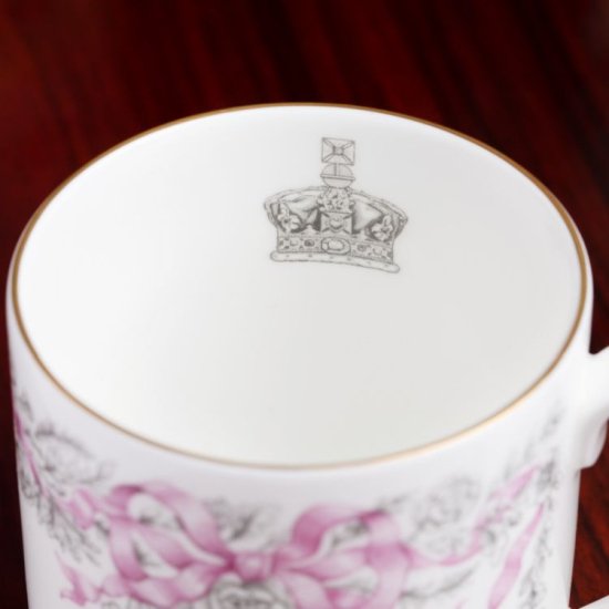 イギリス エリザベス女王・メモリアル記念 コマモレーティブ 英国王室