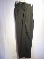 <img class='new_mark_img1' src='https://img.shop-pro.jp/img/new/icons35.gif' style='border:none;display:inline;margin:0px;padding:0px;width:auto;' />MARKAWARE <BR>DOUBLE PLEATED TROUSERS (CHARCOAL)