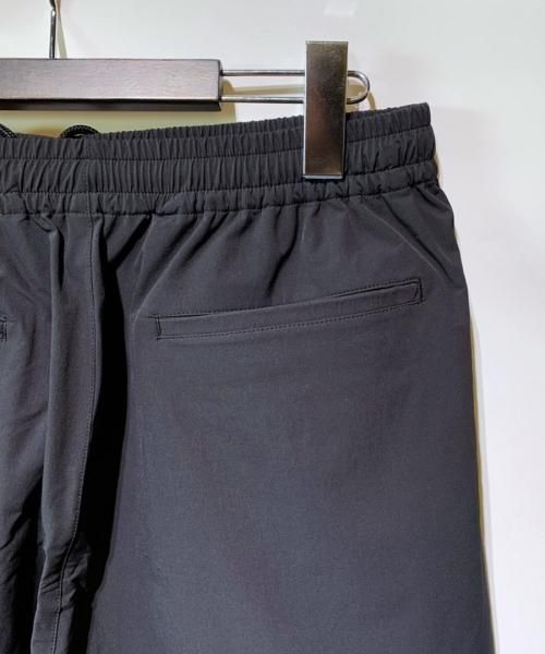 UNIVERSAL PRODUCTS《ユニバーサルプロダクツ》- BAGGY SHORTS(204 