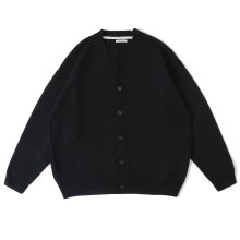 UNIVERSAL PRODUCTS<BR>FELTED MERINO WOOL KNIT CREW CARDIGAN(BLACK)