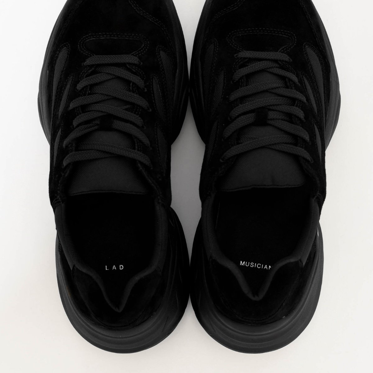 LAD MUSICIAN《ラッドミュージシャン》| NYLON / PIG LEATHER SNEAKER(2223-909) |  BlackSheep【ブラックシープ】Official Online Store